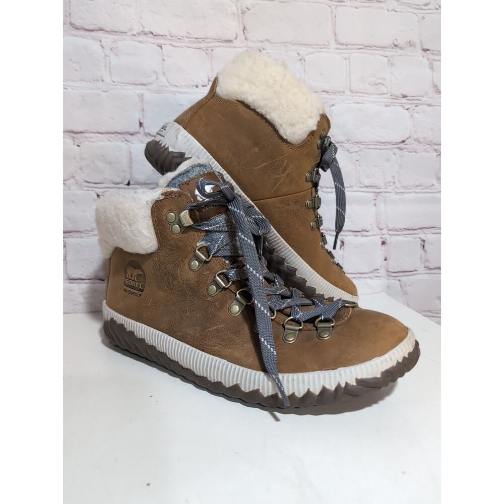 Sorel Out N About Plus Conquest Sz 8.5 Ankle Boots Womens Elk Brown 39.5 Hike